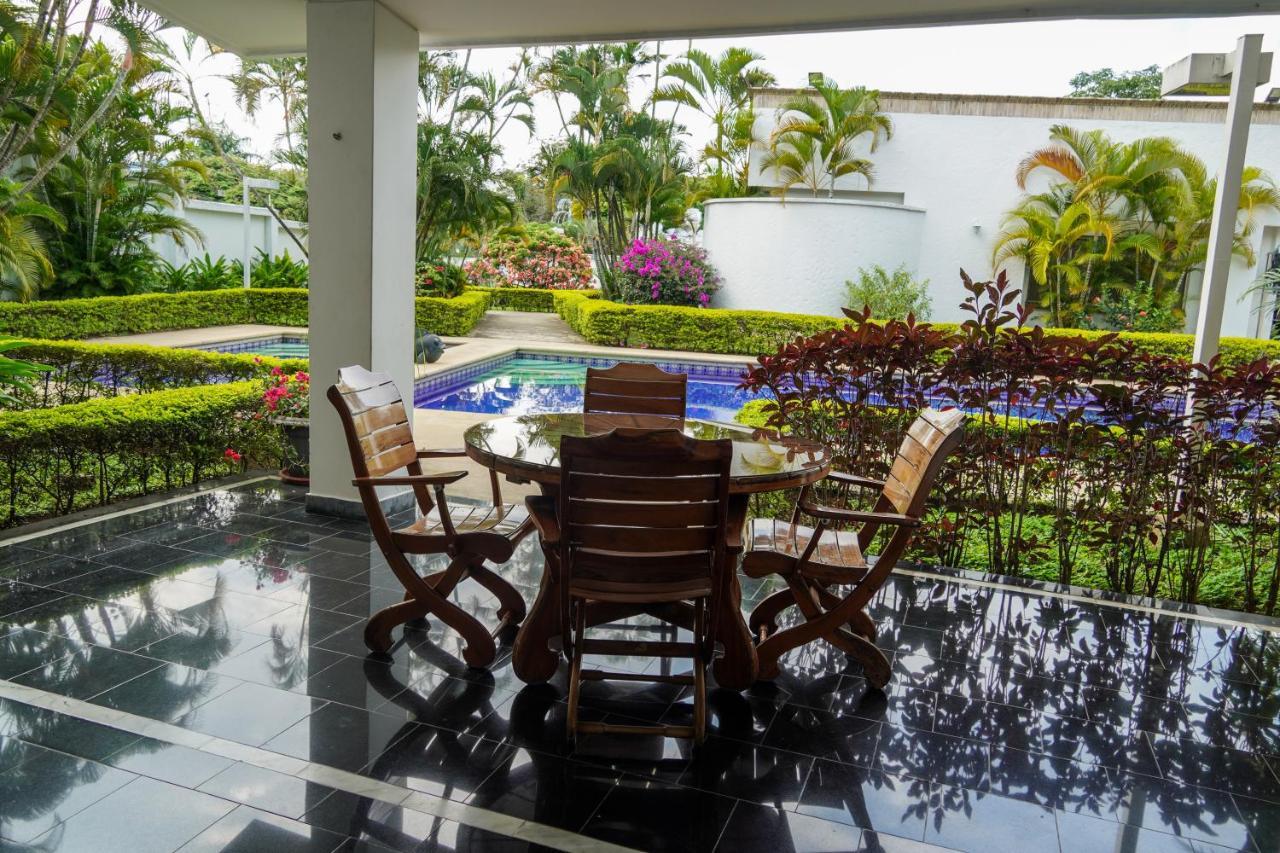 Hotel Boutique Villa Casuarinas Cali Eksteriør billede